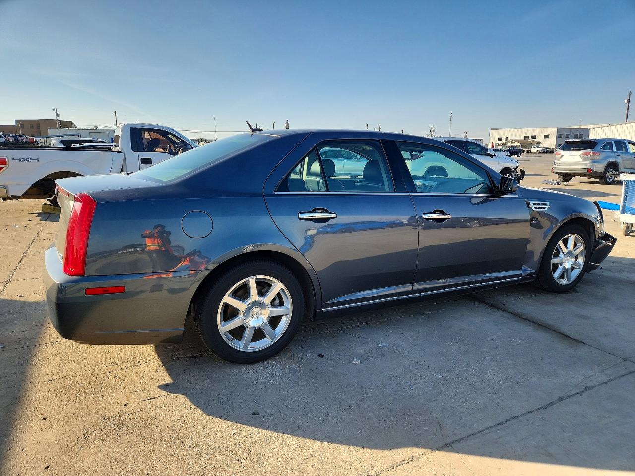 2008 CADILLAC STS photo 3