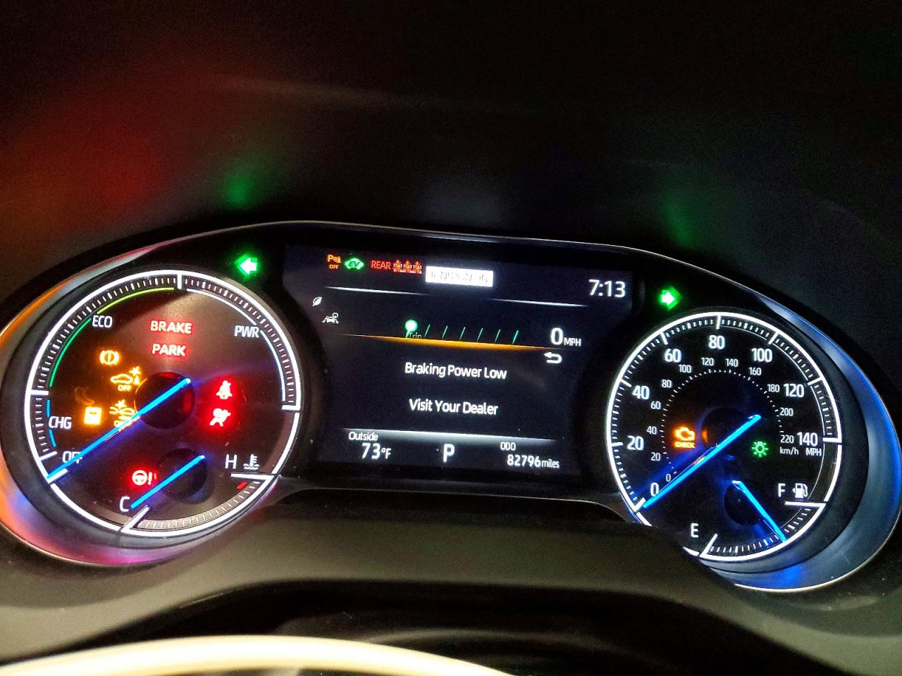 2021 TOYOTA VENZA LE photo 9