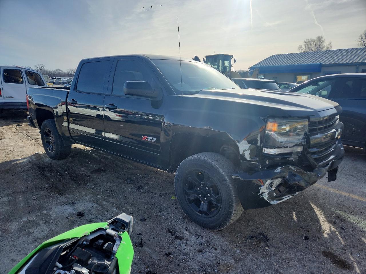 2017 CHEVROLET SILVERADO K1500 LTZ photo 4