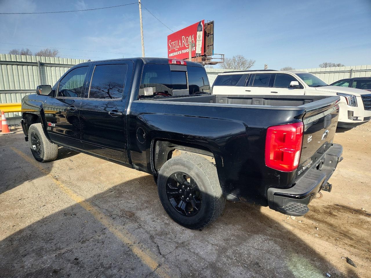 2017 CHEVROLET SILVERADO K1500 LTZ photo 2
