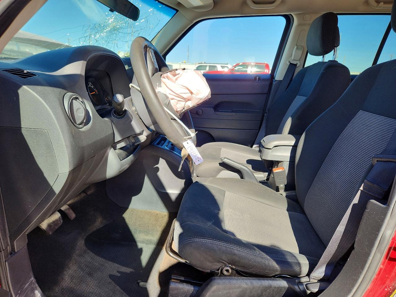 2014 JEEP PATRIOT SPORT photo 13