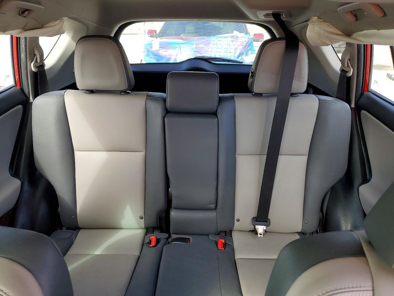 2015 TOYOTA RAV4 LIMITED photo 10