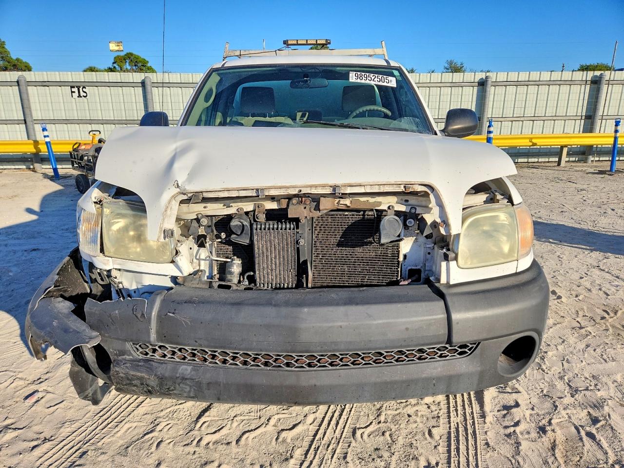 2006 TOYOTA TUNDRA photo 13