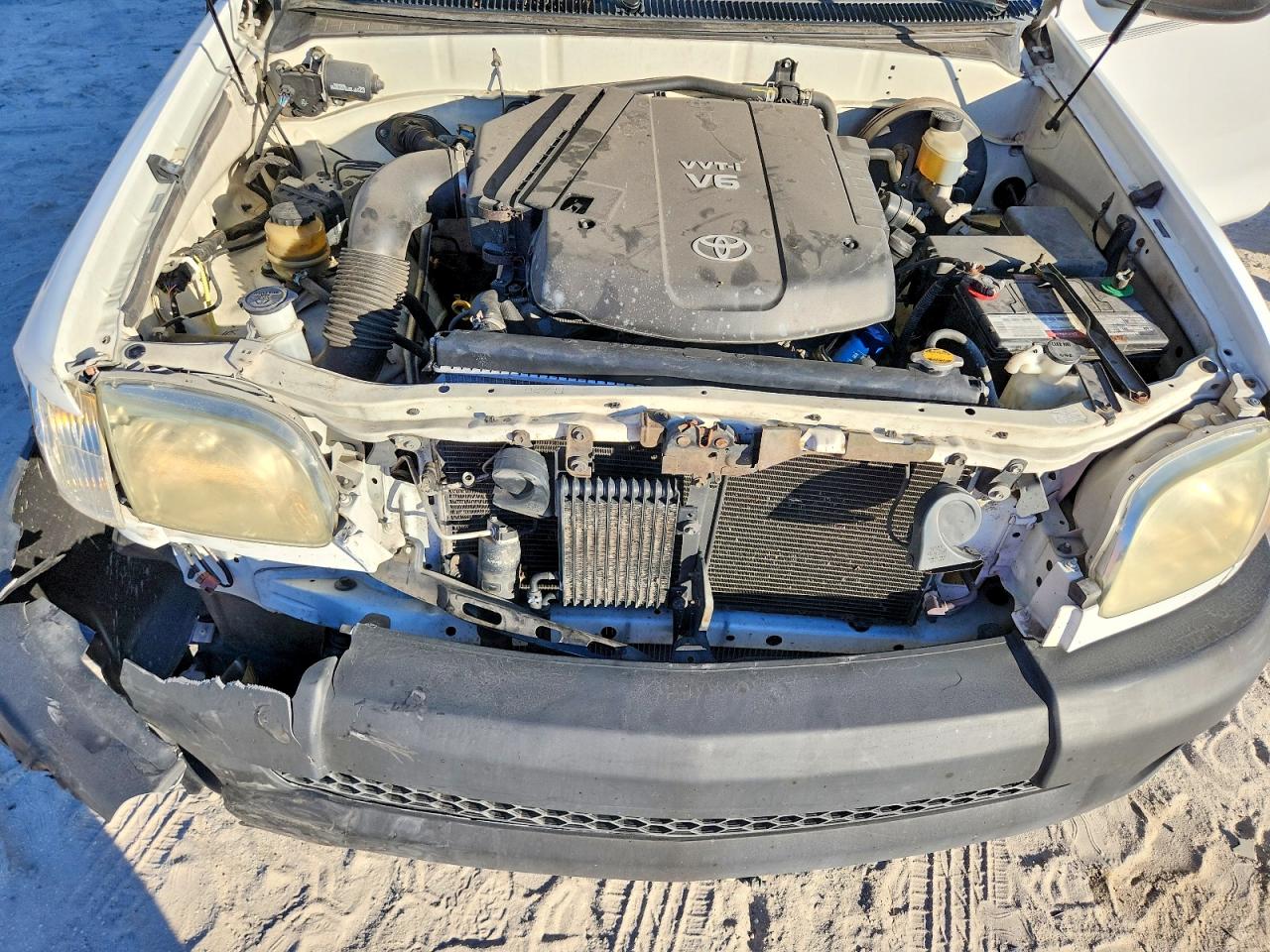2006 TOYOTA TUNDRA photo 31
