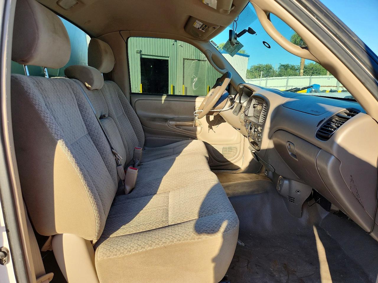 2006 TOYOTA TUNDRA photo 28