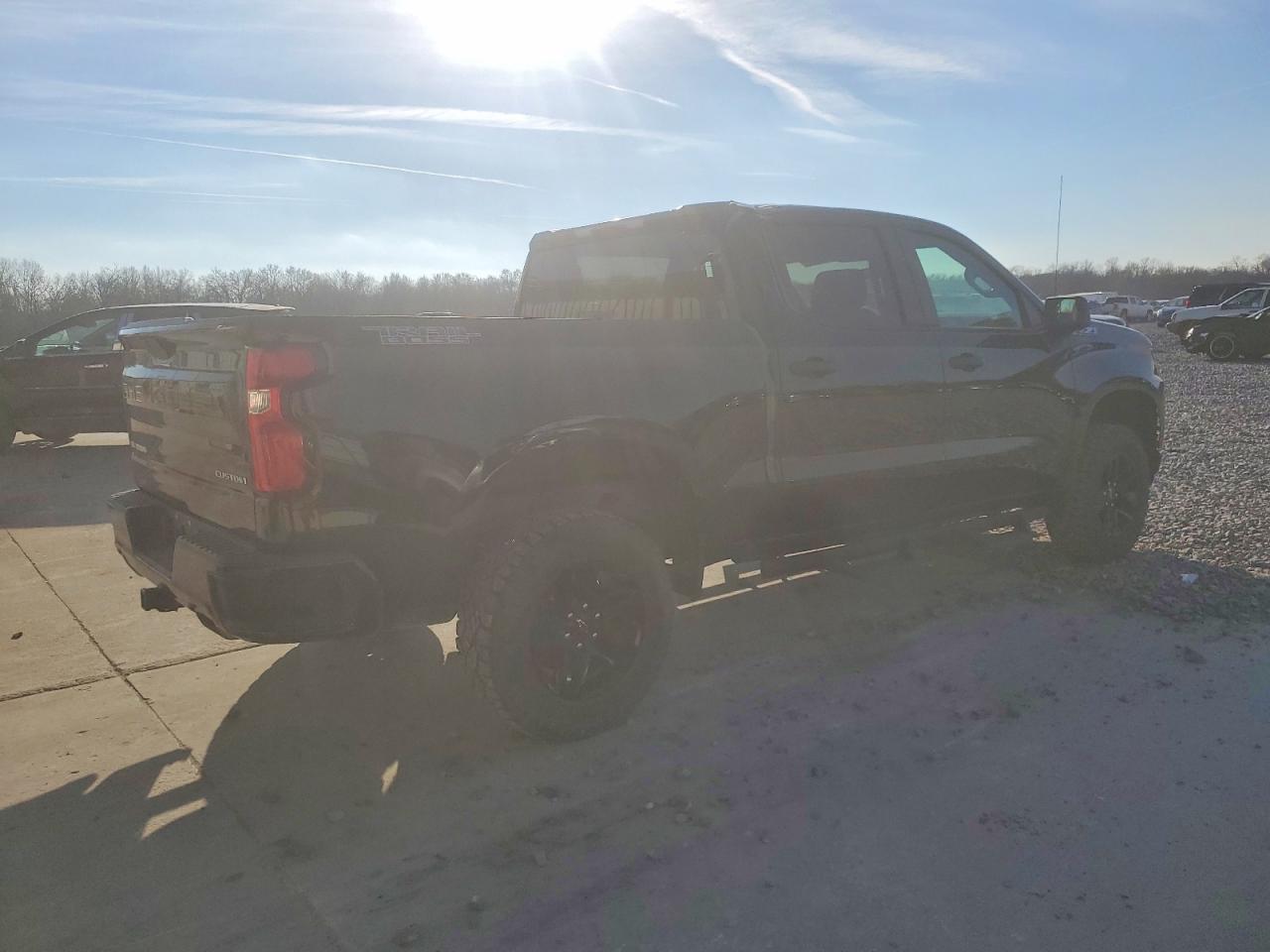 2021 CHEVROLET SILVERADO K1500 TRAIL BOSS CUSTOM photo 3