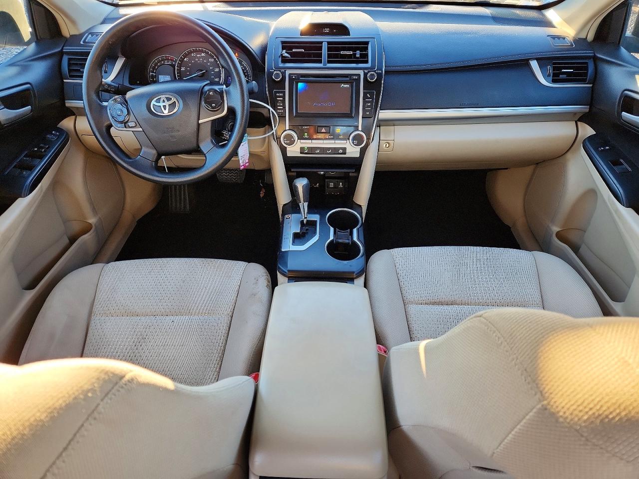 2013 TOYOTA CAMRY L photo 8