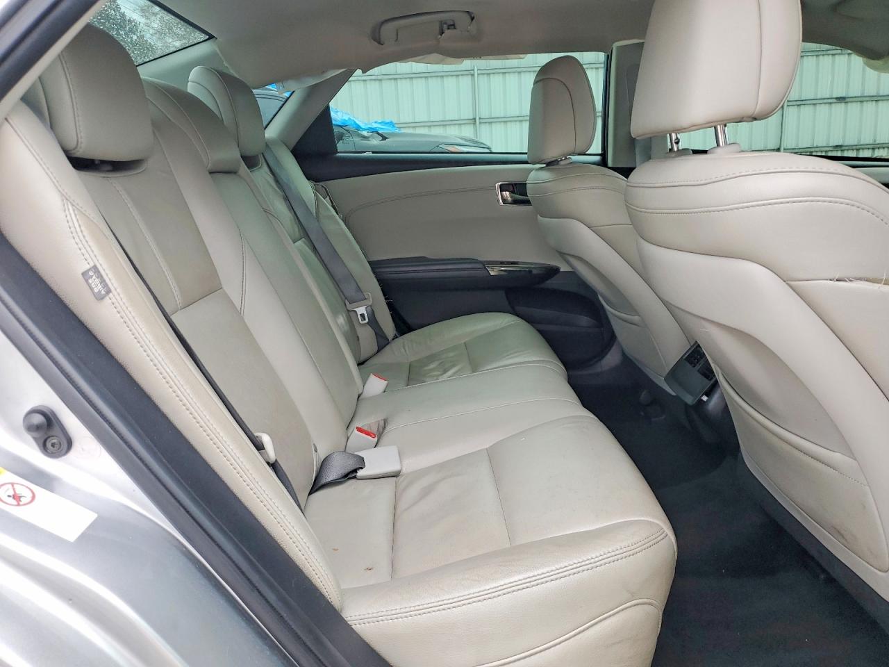 2016 TOYOTA AVALON XLE photo 28