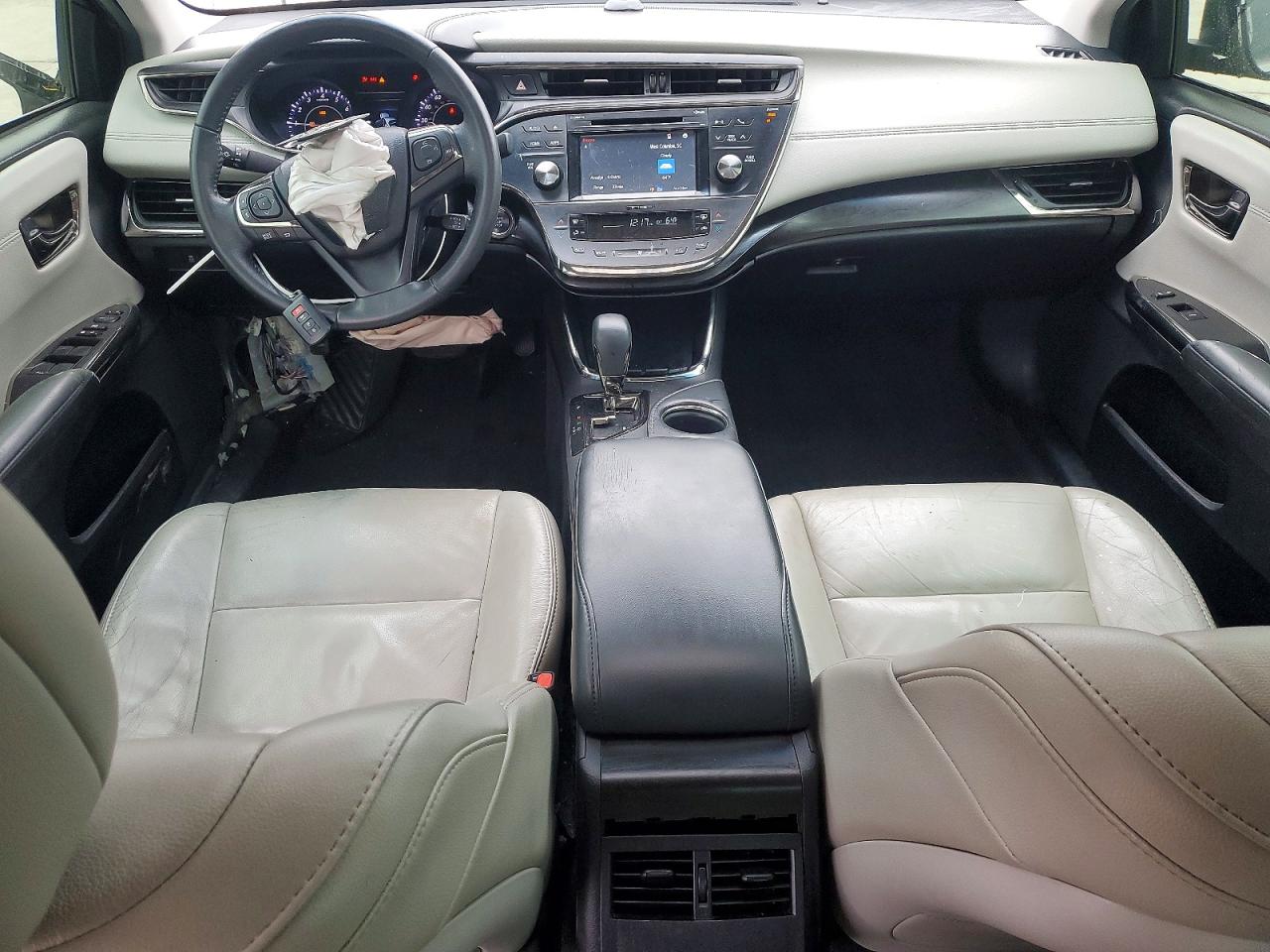 2016 TOYOTA AVALON XLE photo 22