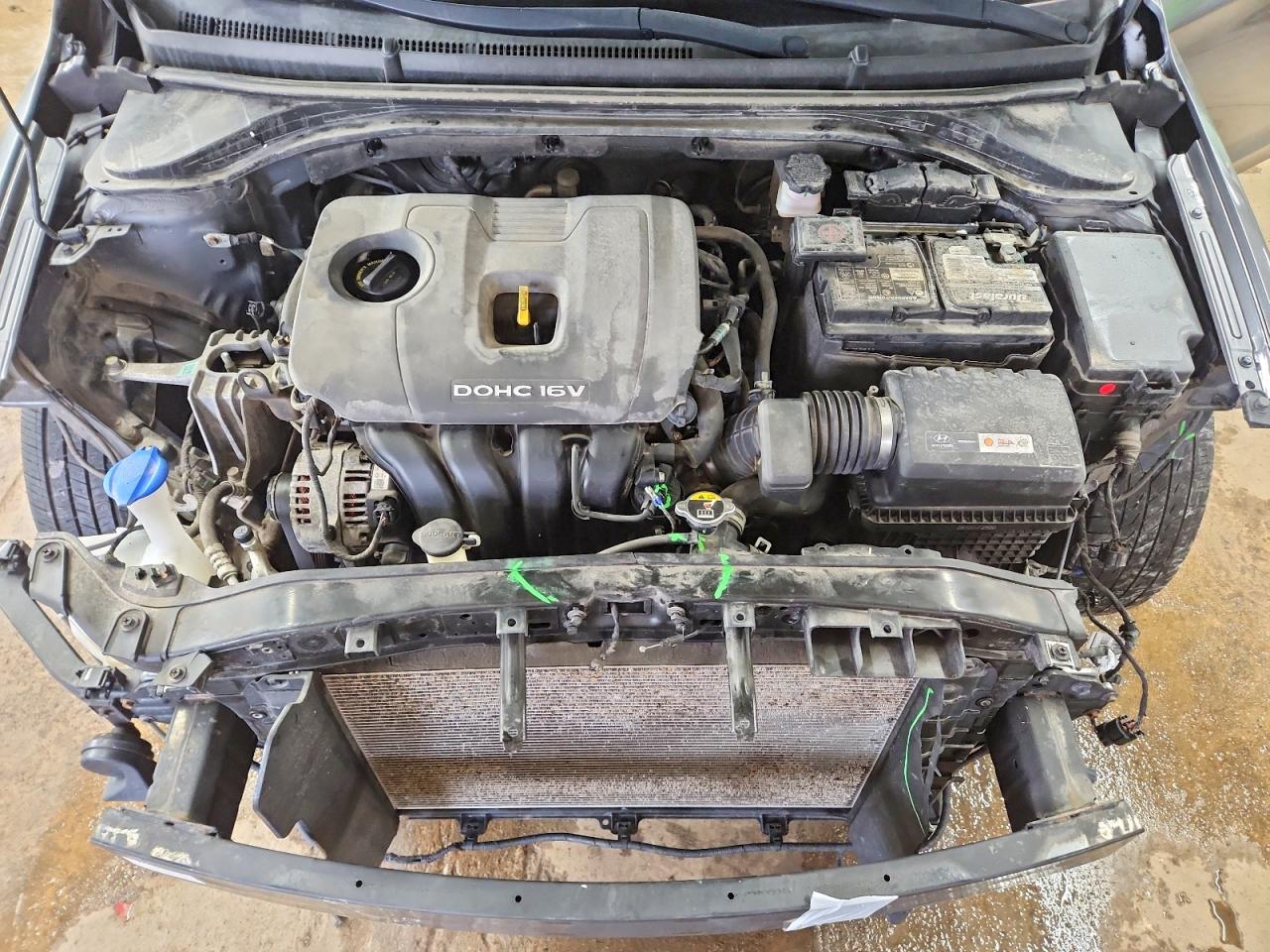 2018 HYUNDAI ELANTRA SE photo 11