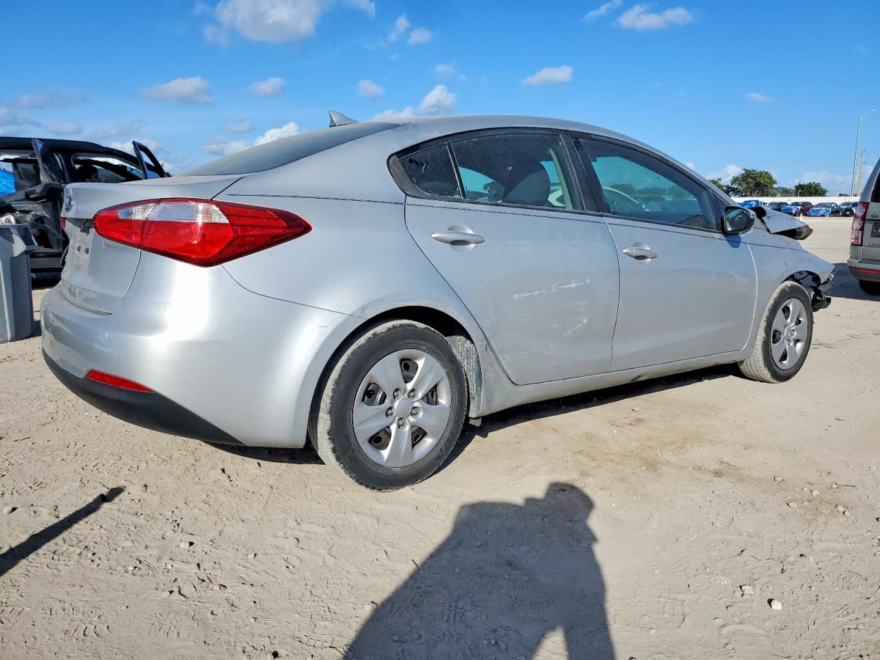 2015 KIA FORTE LX photo 3