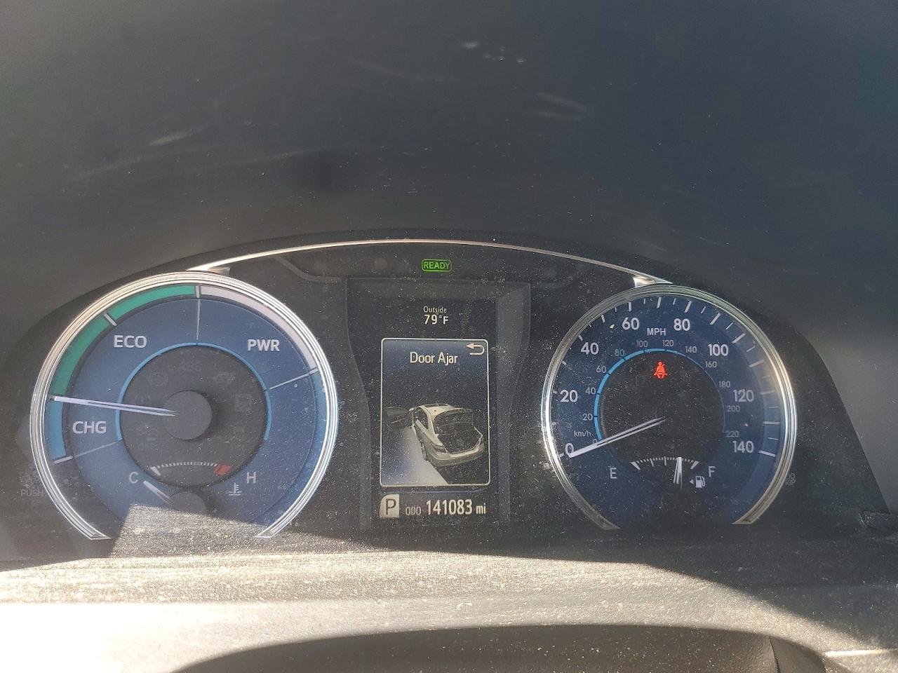 2016 TOYOTA CAMRY HYBRID photo 9
