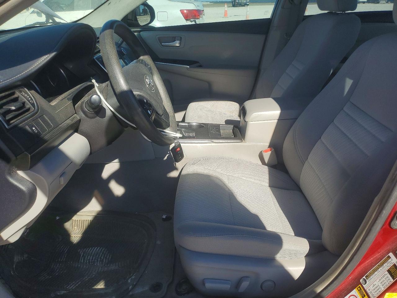 2016 TOYOTA CAMRY HYBRID photo 7