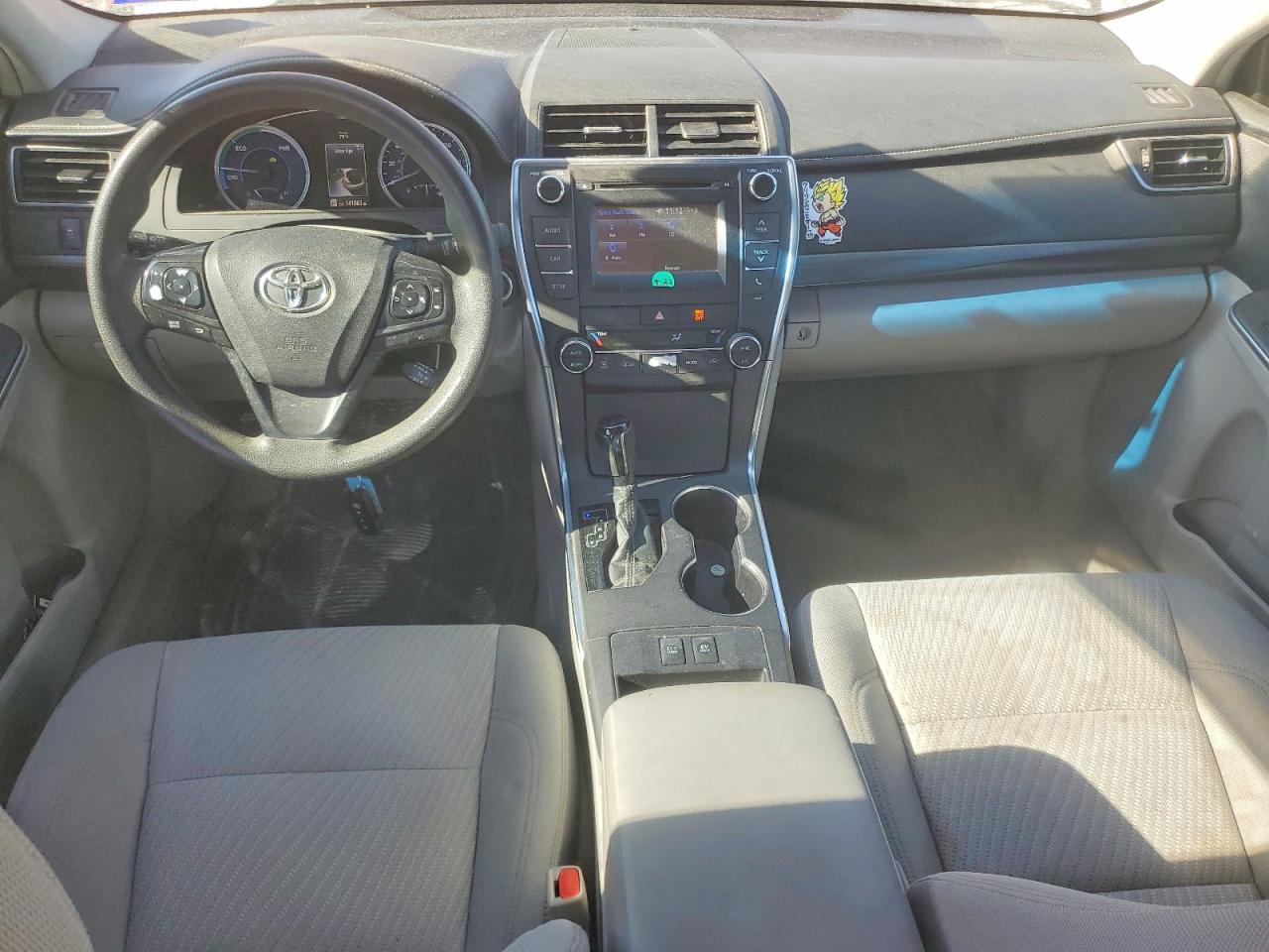 2016 TOYOTA CAMRY HYBRID photo 8