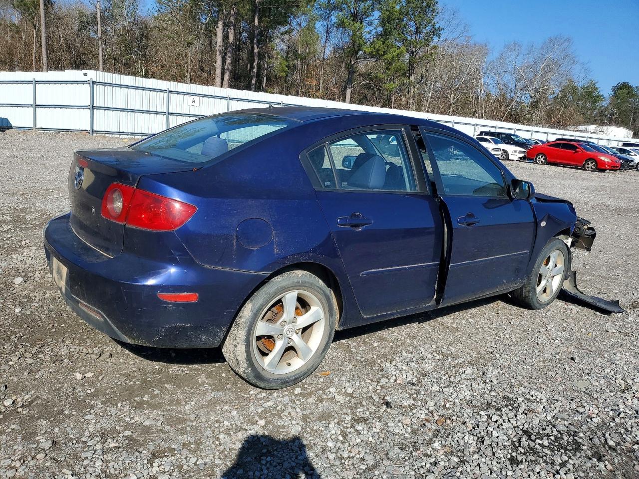 2005 MAZDA 3 I photo 3