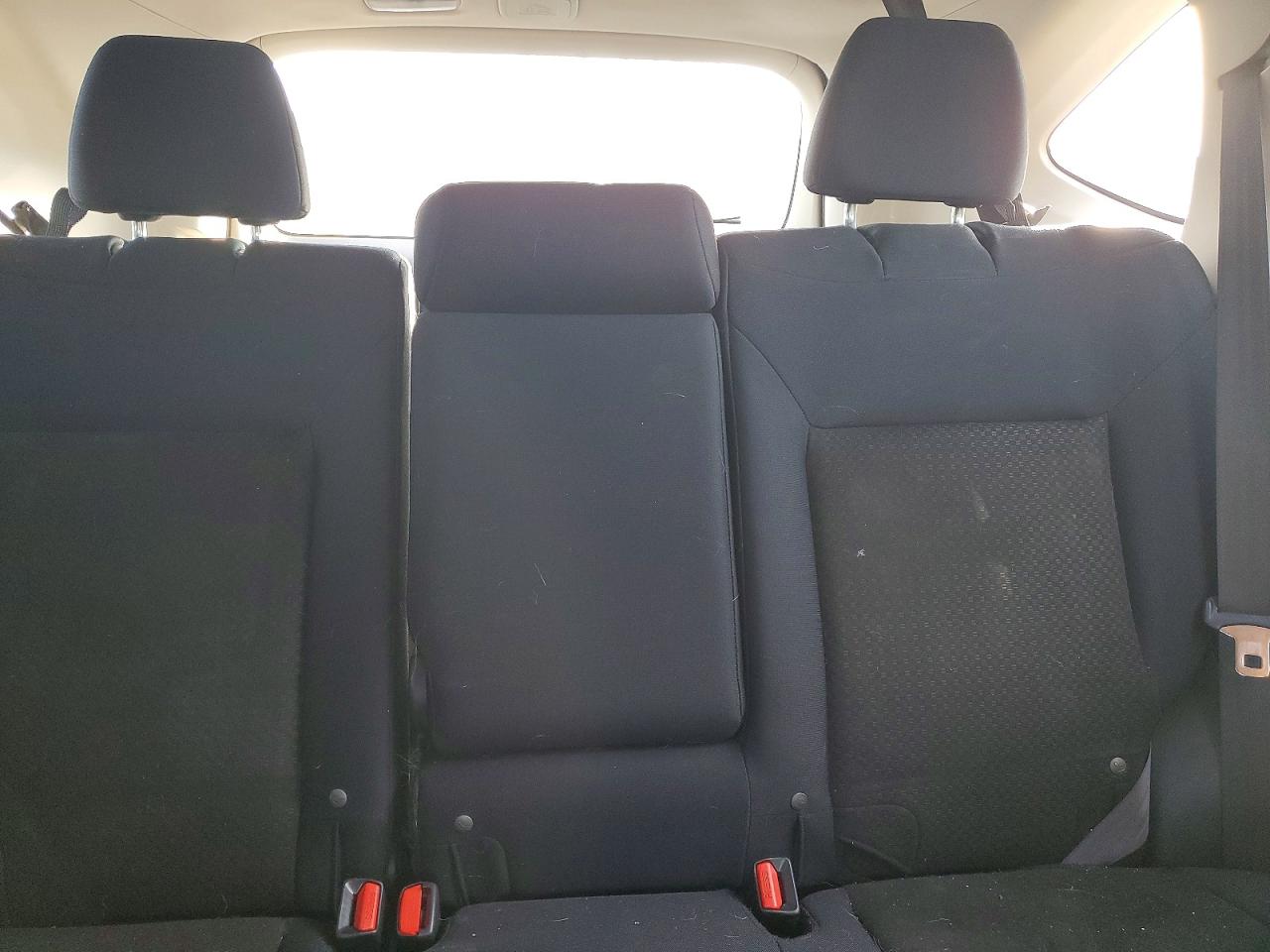 2016 HONDA CR-V LX photo 28