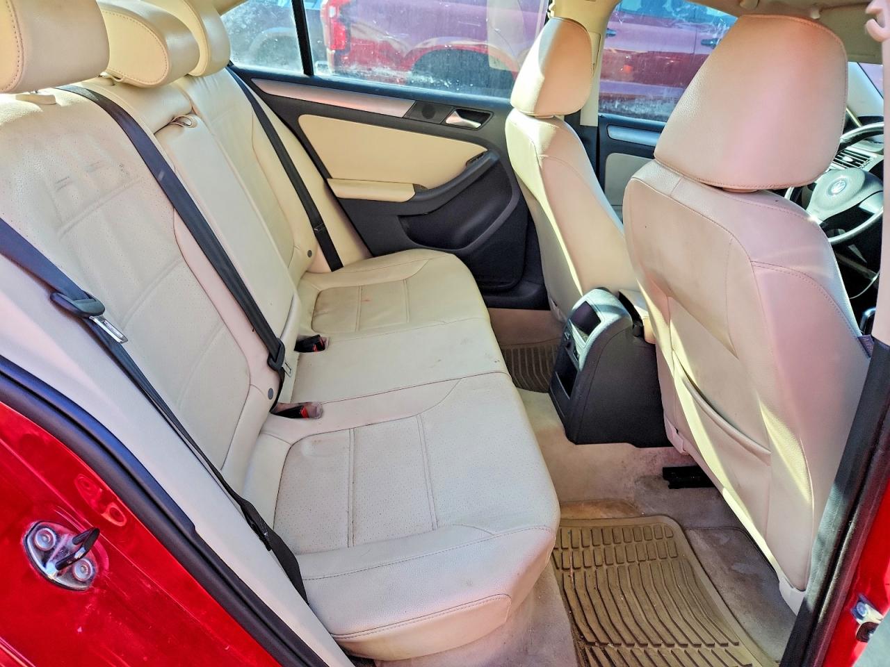 2013 VOLKSWAGEN JETTA TDI photo 10