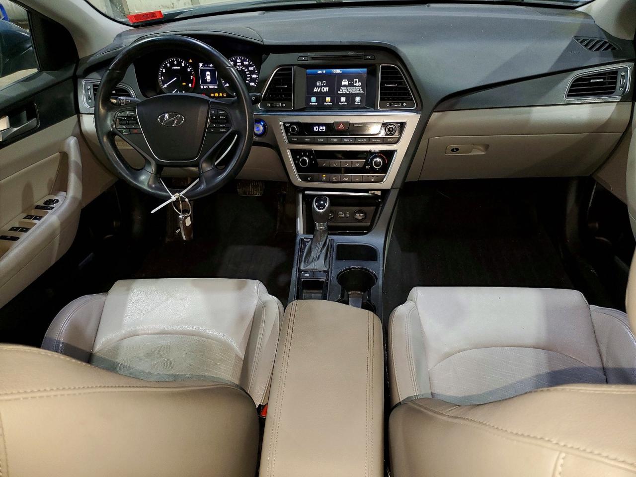 2017 HYUNDAI SONATA SPORT photo 8