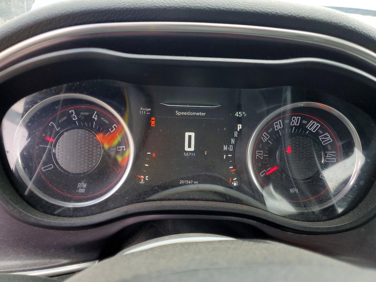 2016 DODGE CHALLENGER SXT photo 9