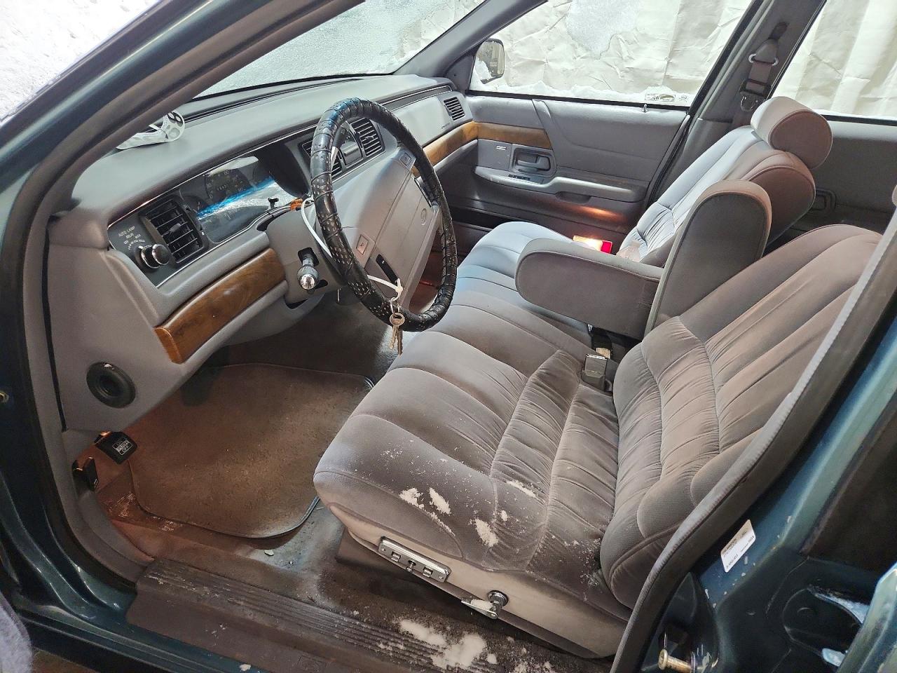 1993 FORD CROWN VICTORIA LX photo 7