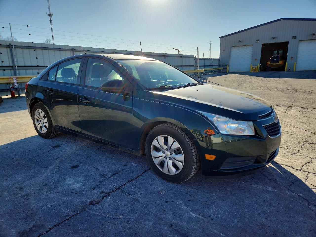 2014 CHEVROLET CRUZE LS photo 4