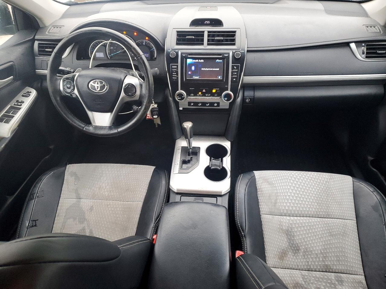 2012 TOYOTA CAMRY BASE photo 8
