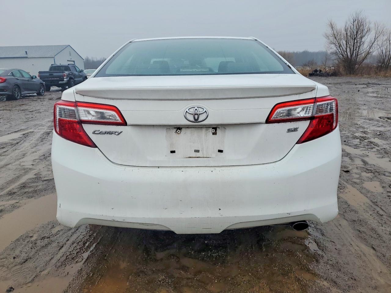 2012 TOYOTA CAMRY BASE photo 6