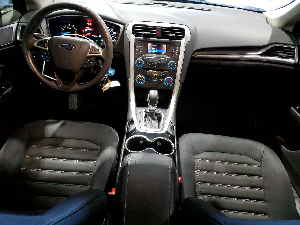 2014 FORD FUSION SE photo 22