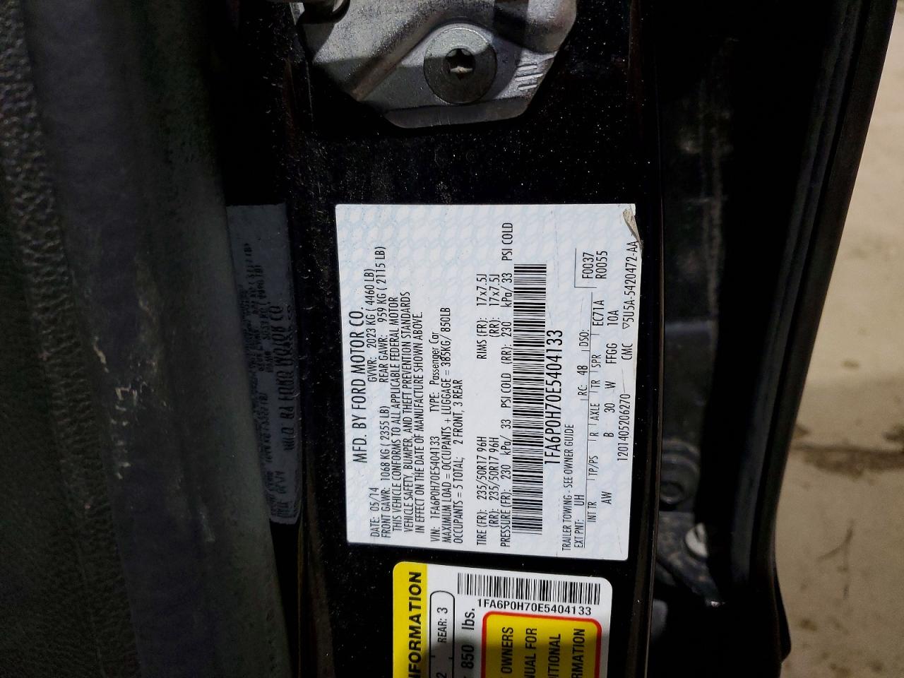 2014 FORD FUSION SE photo 34