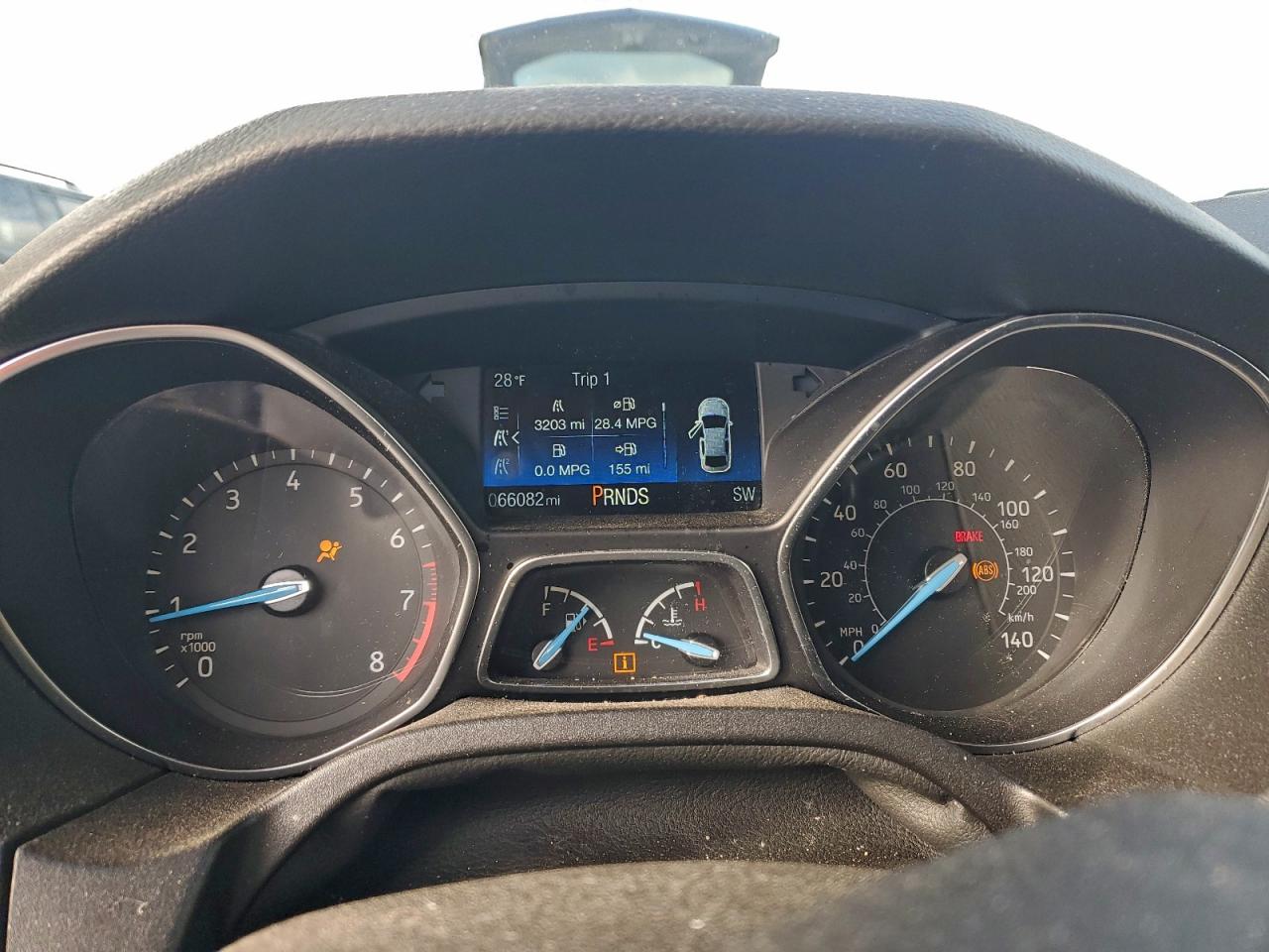 2015 FORD FOCUS SE photo 9