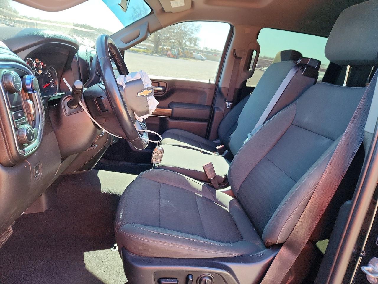 2019 CHEVROLET SILVERADO C1500 LT photo 13