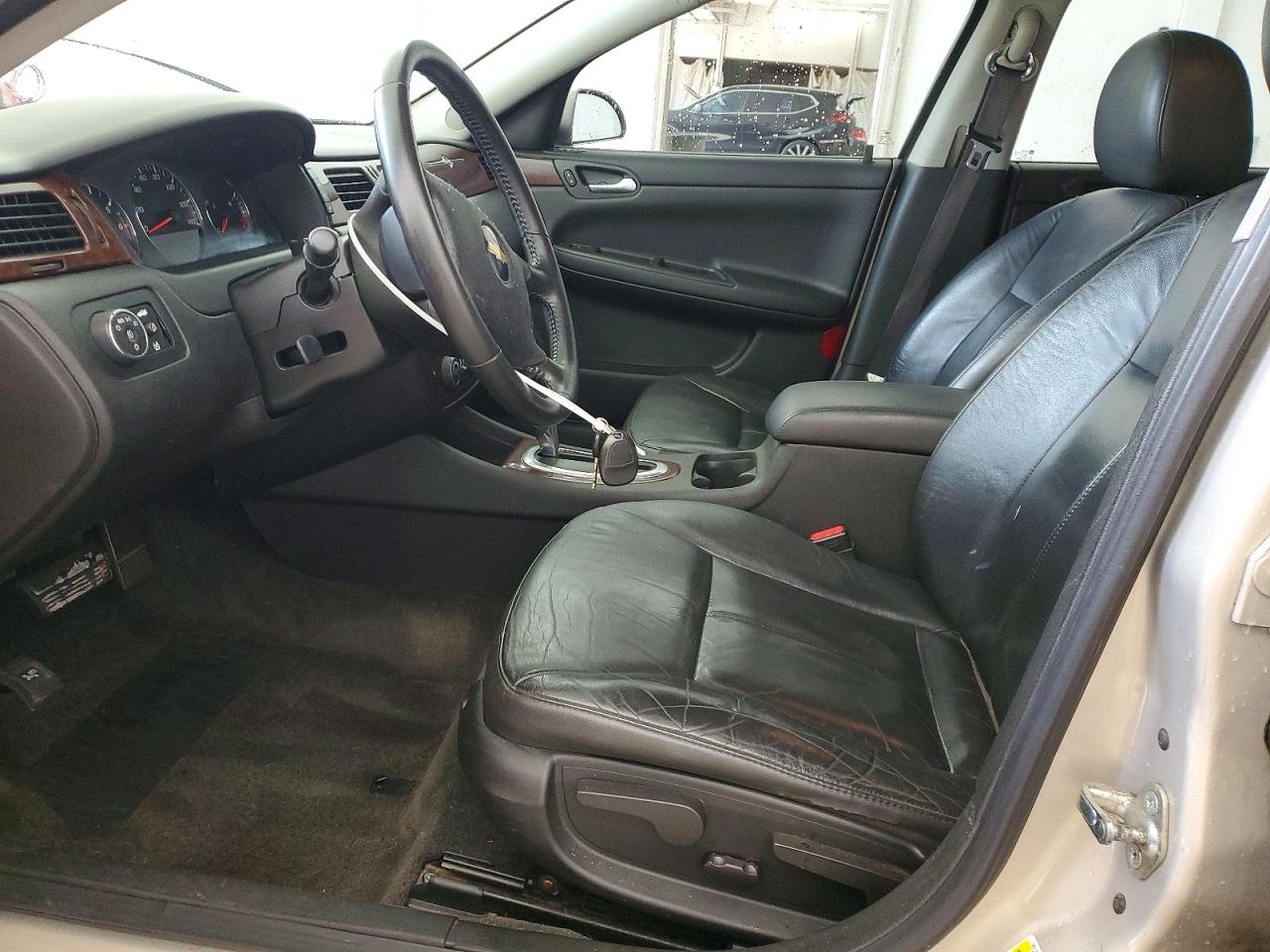 2011 CHEVROLET IMPALA LT photo 7