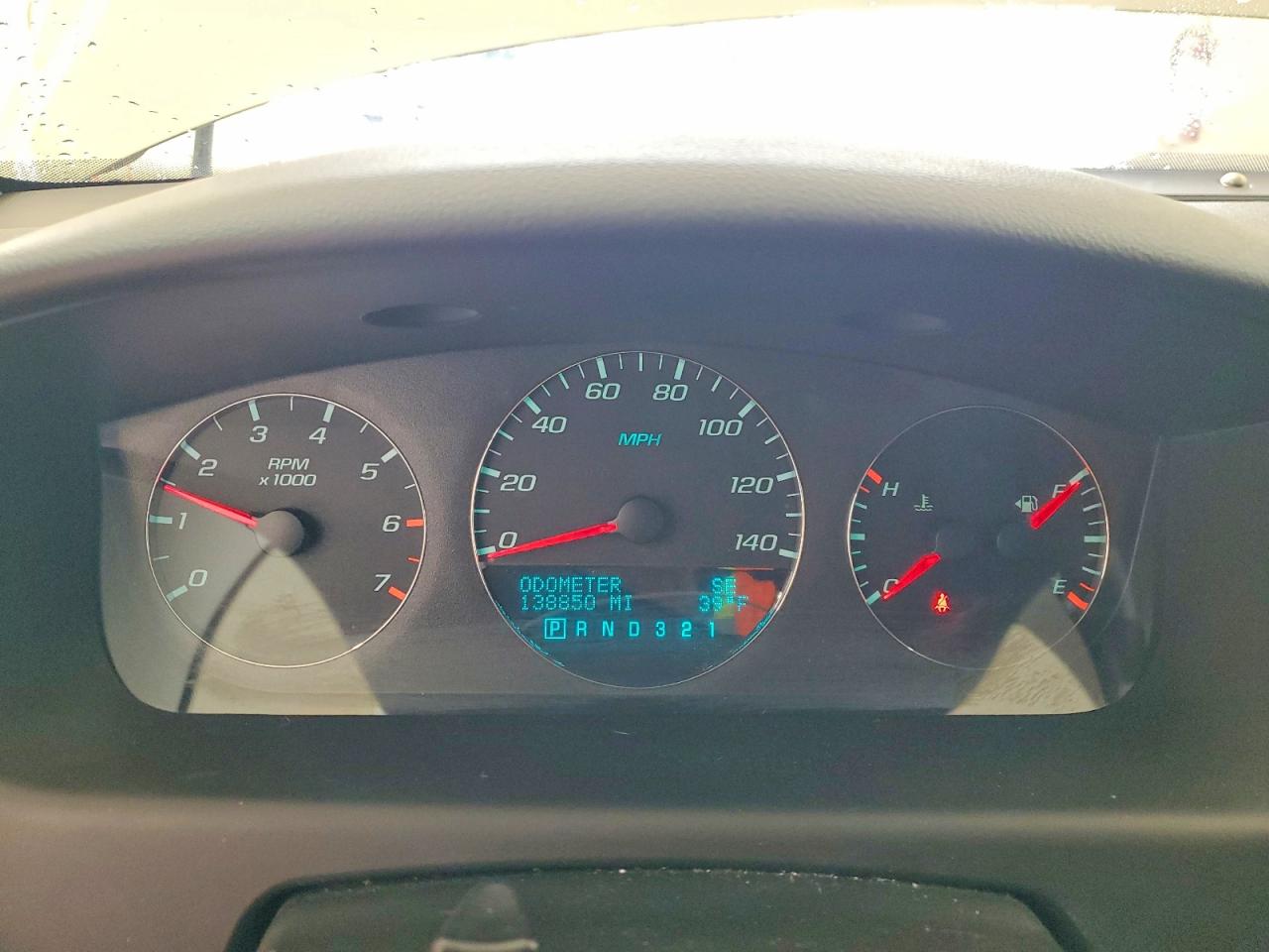 2011 CHEVROLET IMPALA LT photo 9