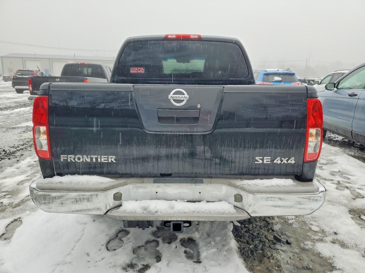 2010 NISSAN FRONTIER CREW CAB SE photo 6