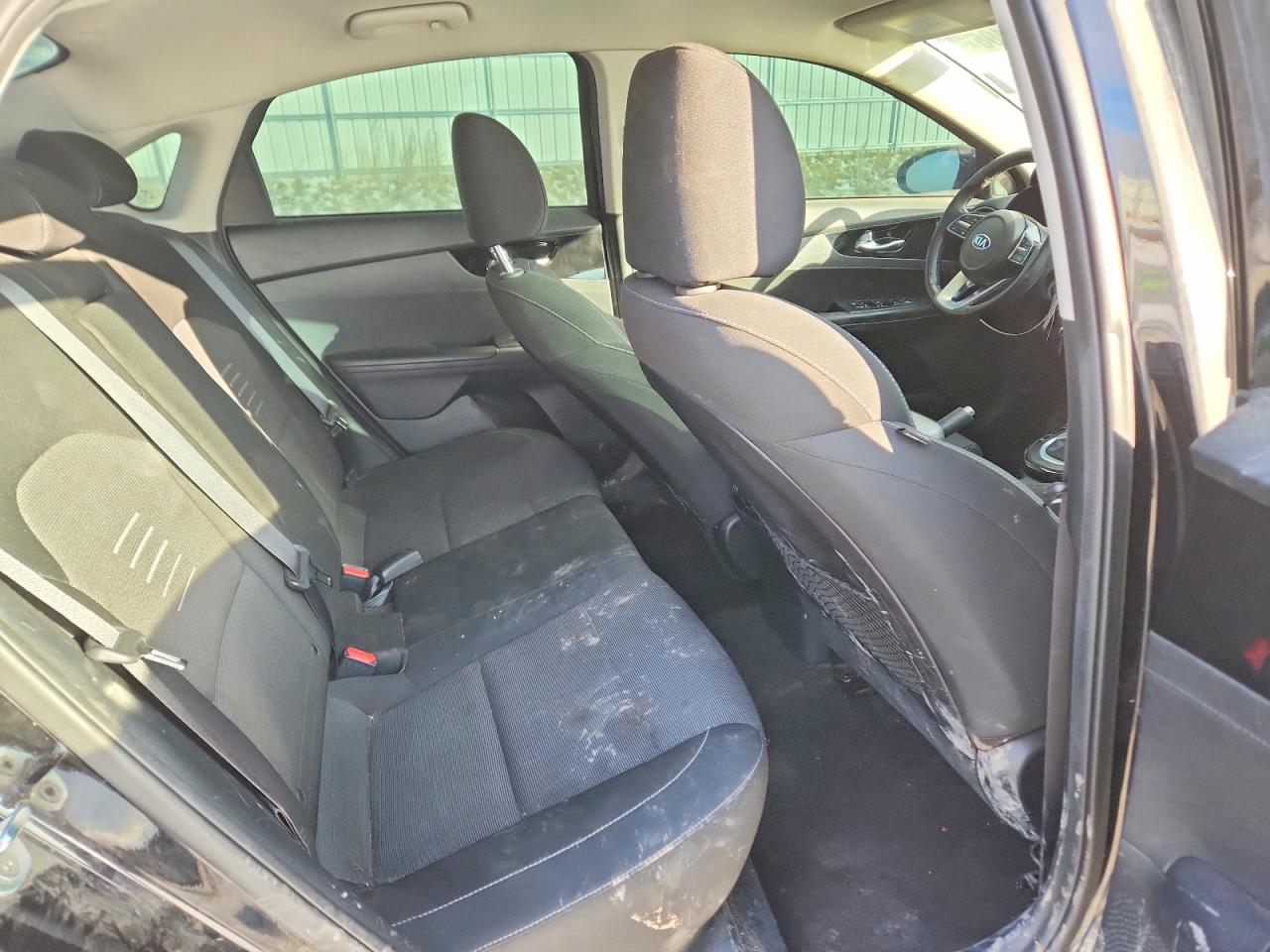 2020 KIA FORTE EX photo 19