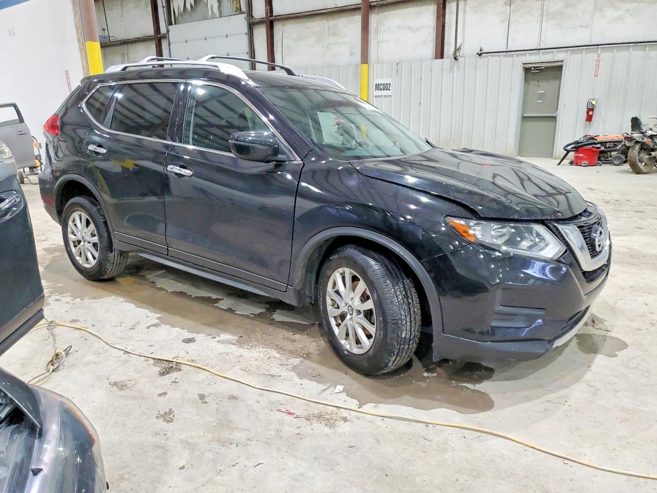 2017 NISSAN ROGUE S photo 4