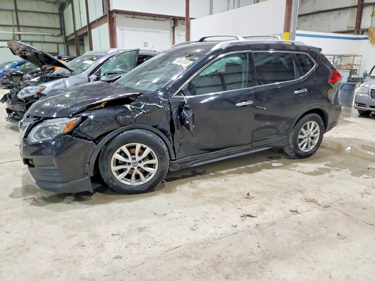 2017 NISSAN ROGUE