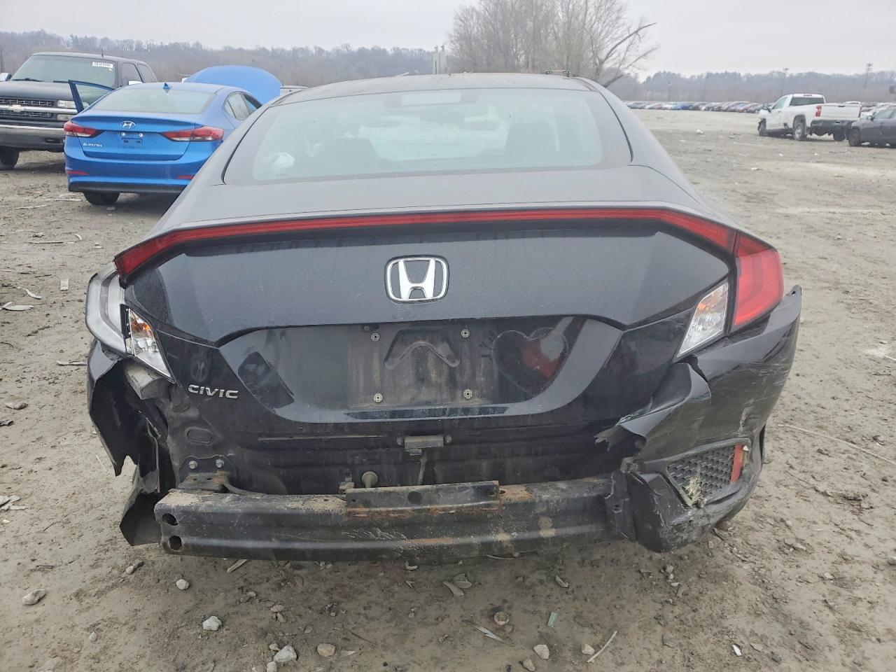 2017 HONDA CIVIC LX photo 6