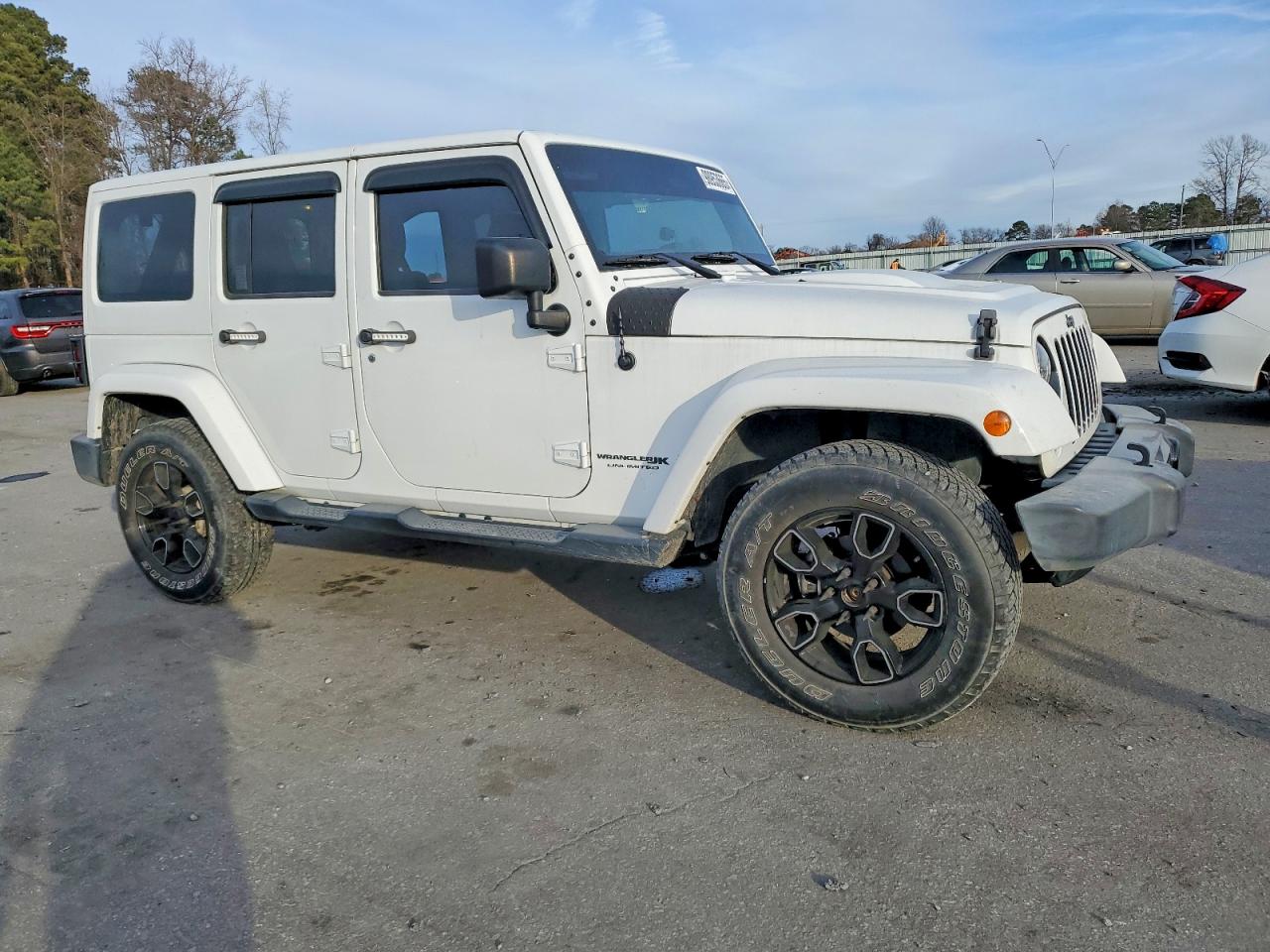 2018 JEEP WRANGLER UNLIMITED SAHARA photo 4