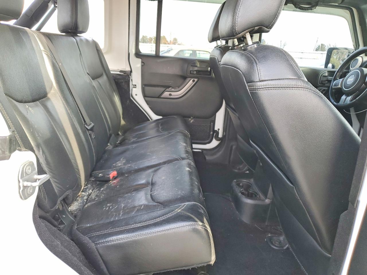 2018 JEEP WRANGLER UNLIMITED SAHARA photo 11