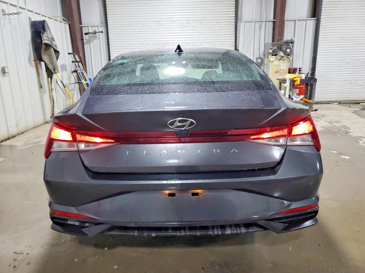 2021 HYUNDAI ELANTRA SE photo 6