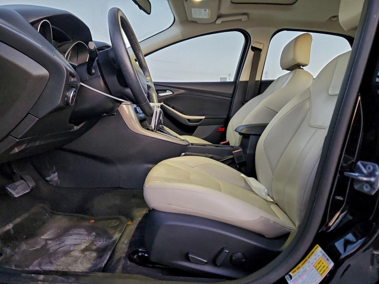 2018 FORD FOCUS TITANIUM photo 7