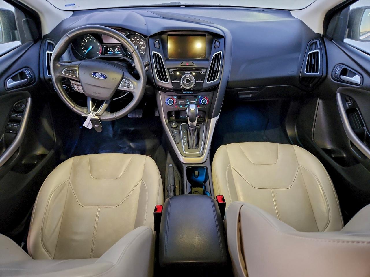 2018 FORD FOCUS TITANIUM photo 8