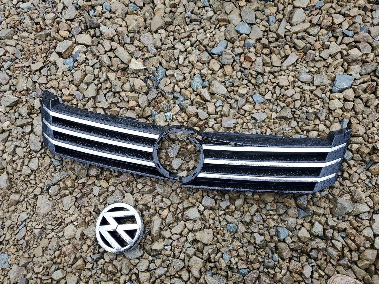 2014 VOLKSWAGEN PASSAT S photo 12