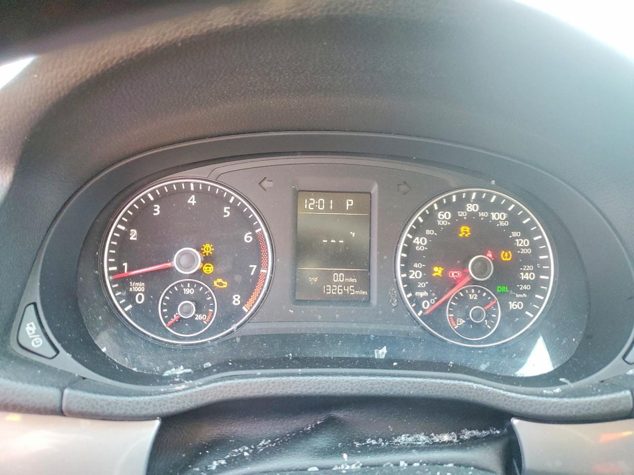 2014 VOLKSWAGEN PASSAT S photo 9