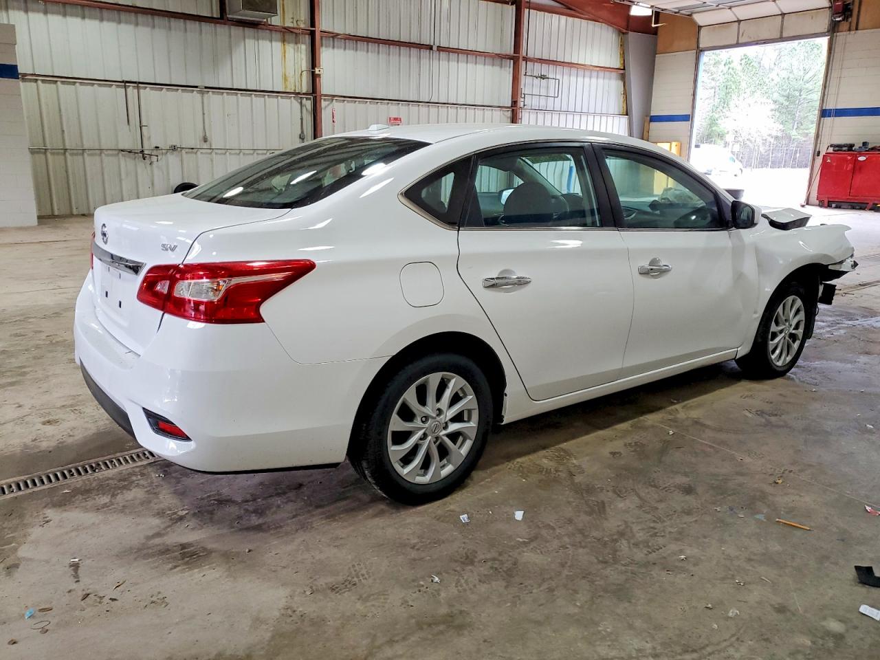 2019 NISSAN SENTRA SV photo 3