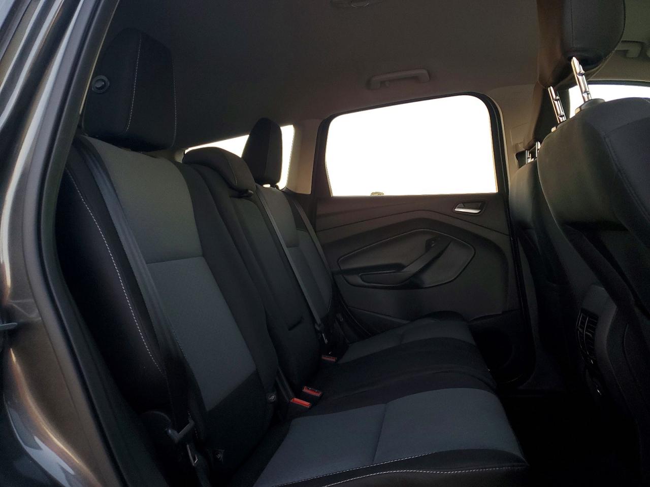 2018 FORD ESCAPE SE photo 11