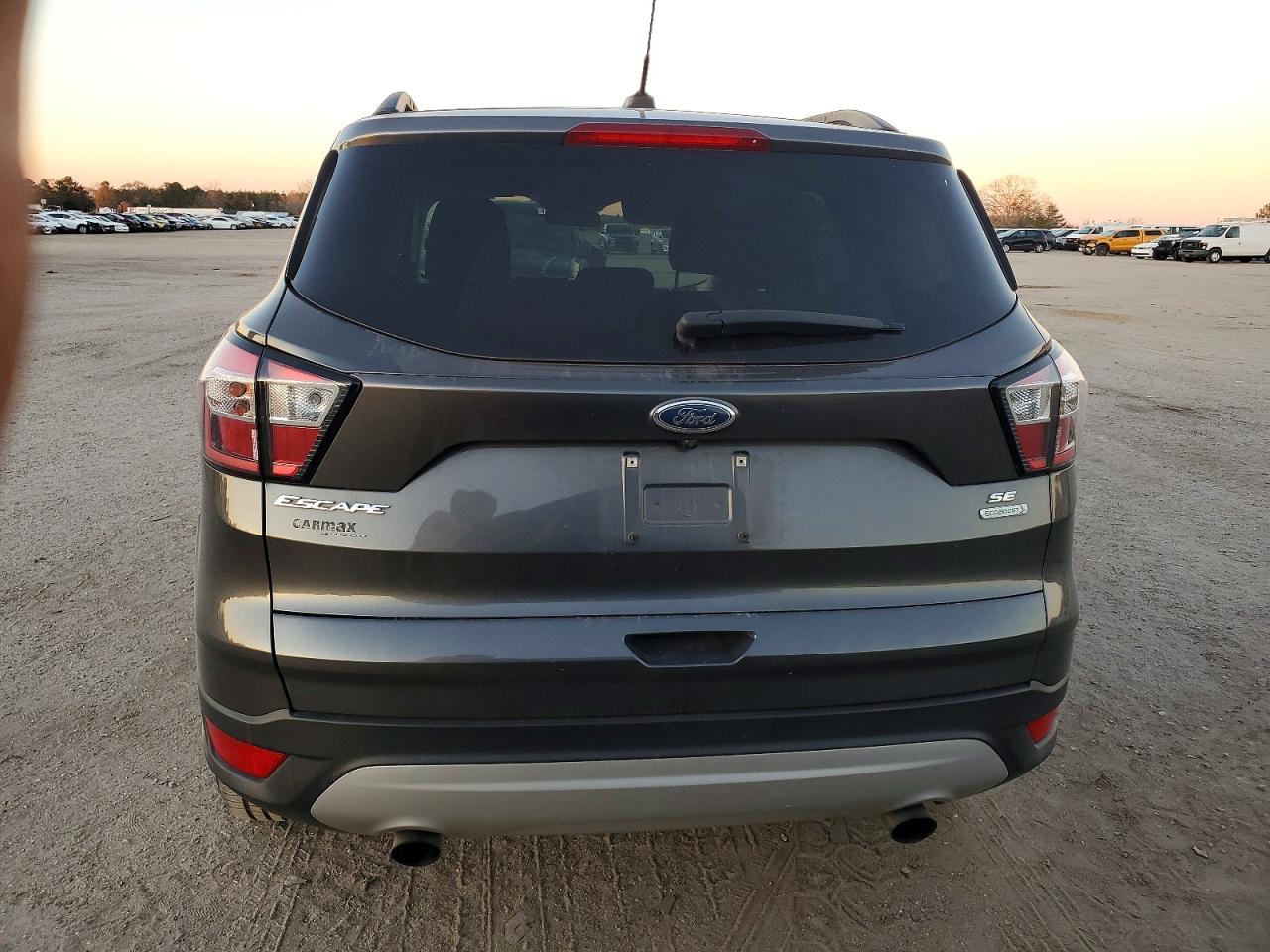 2018 FORD ESCAPE SE photo 6