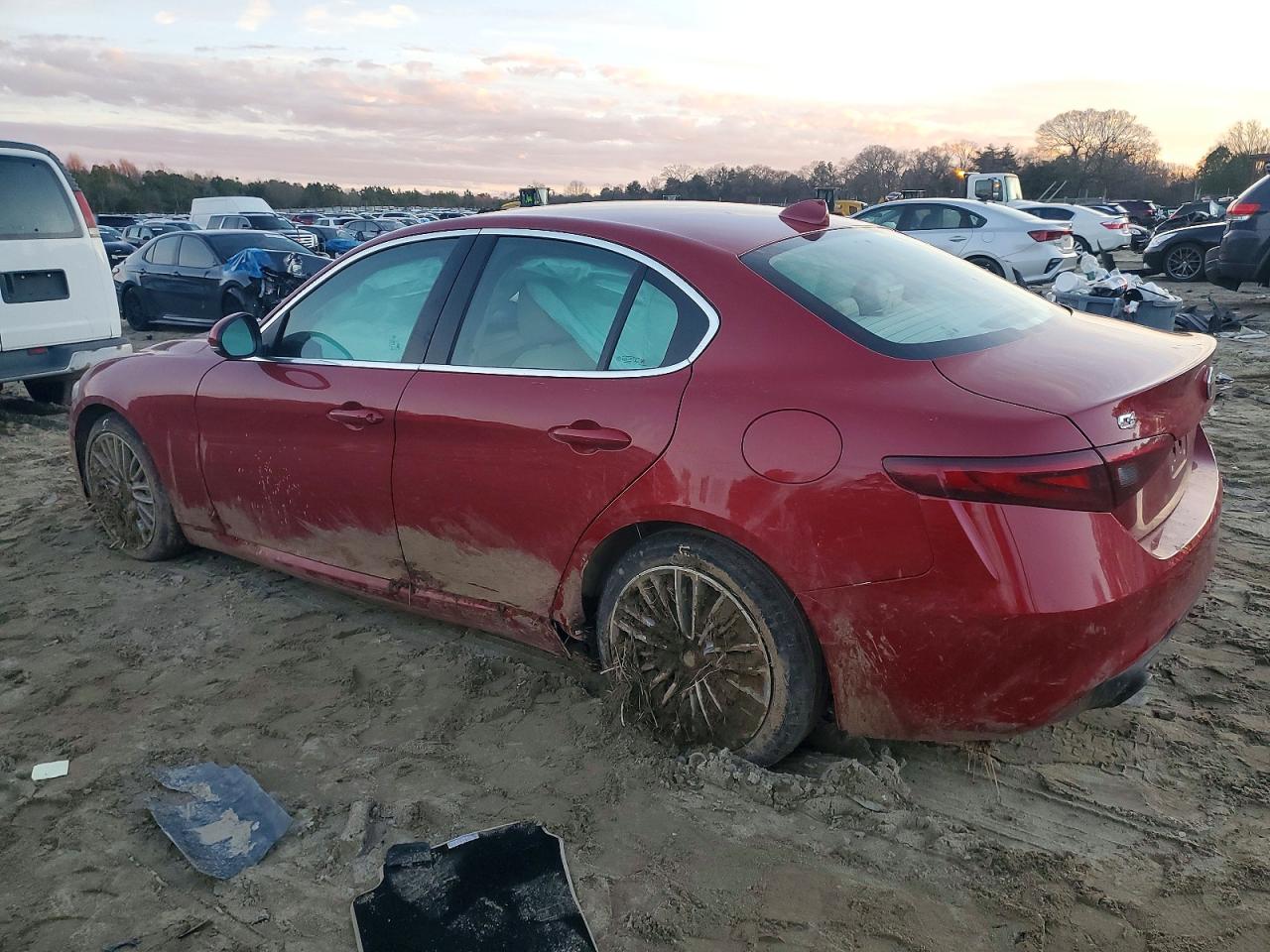 2018 ALFA ROMEO GIULIA TI Q4 photo 2