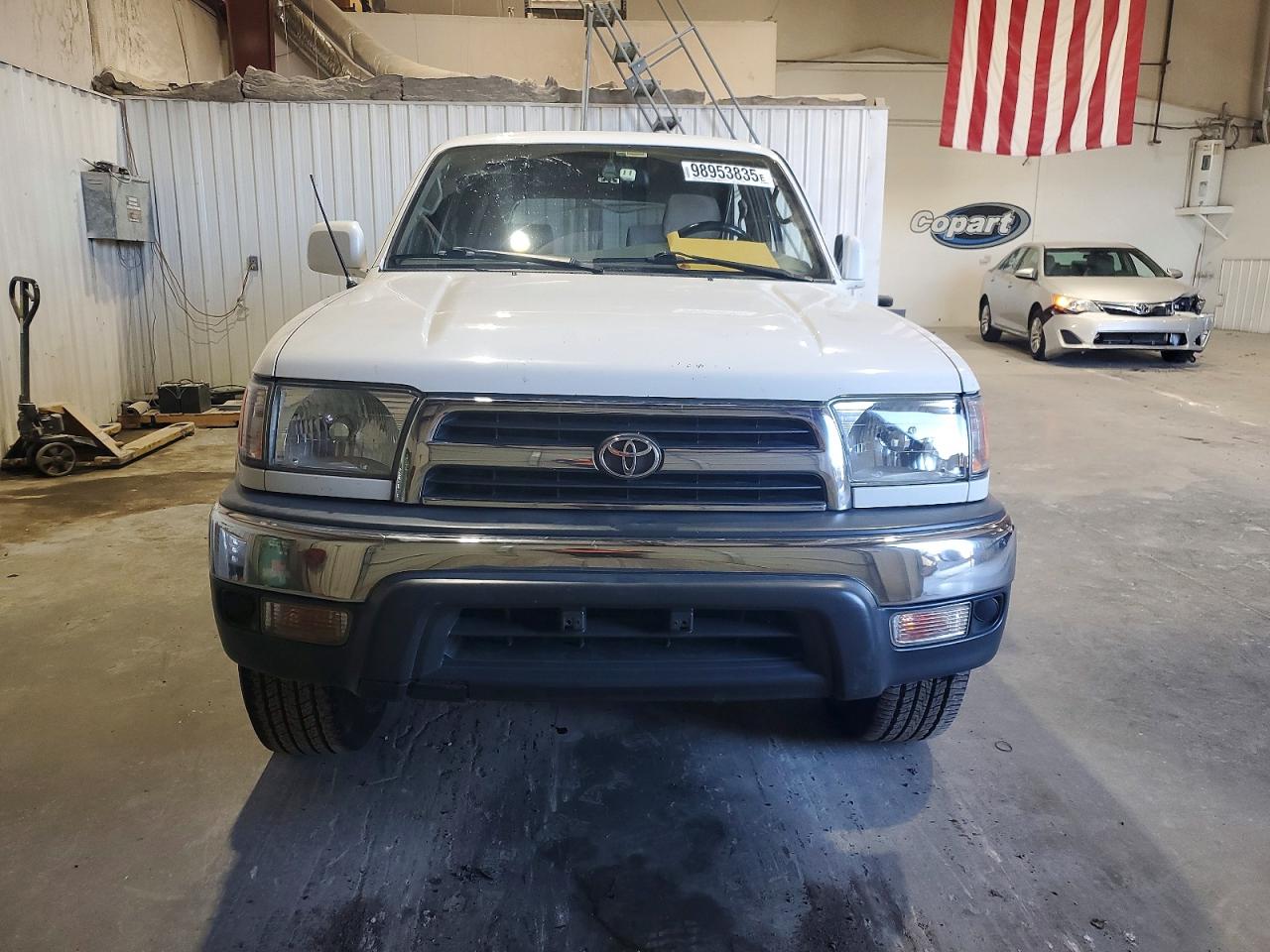 1999 TOYOTA 4RUNNER SR5 photo 5